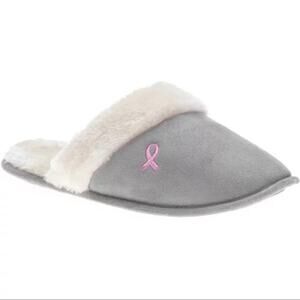 National Breast Cancer Foundation | Scuff Slipper Size L (9/10)